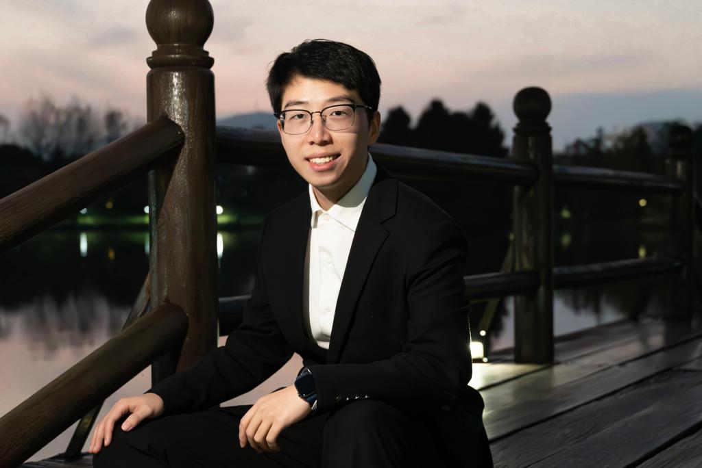 康子健【2024-2025年度“十佳大学生”】