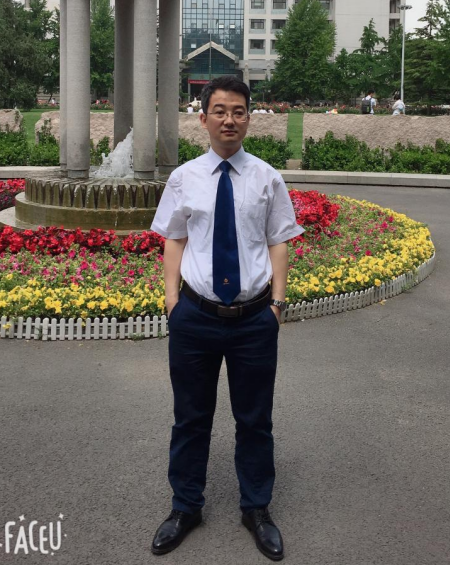 德心关爱 • 倾心教育 • 精心管理 ——2021学年优秀班主任刘文飞先进事迹